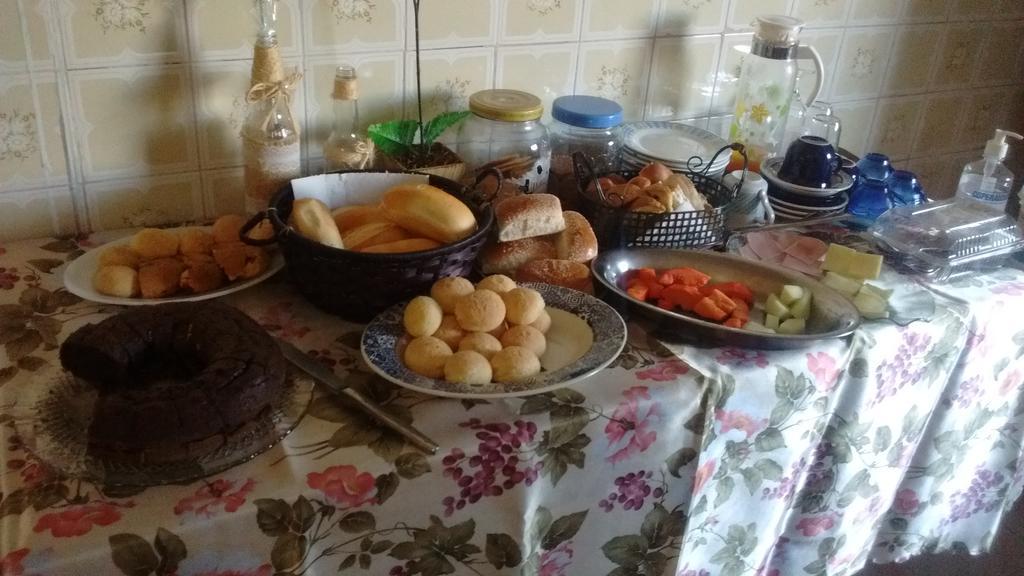 Pousada Ana Poipa Goiânia Esterno foto